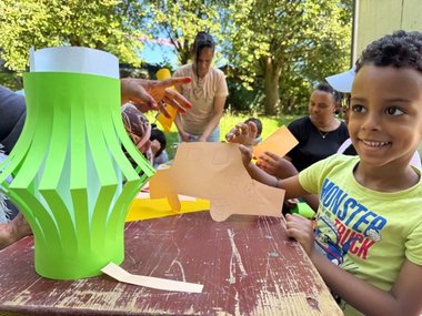 Bastelaktionen für das Stadtteilfest (Deko)  und Spiele am STZ